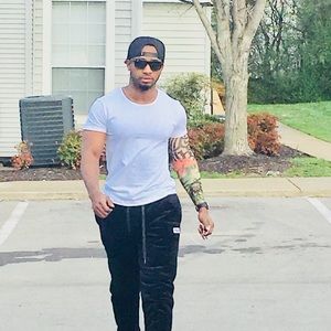 Meet your Posher, Reginald